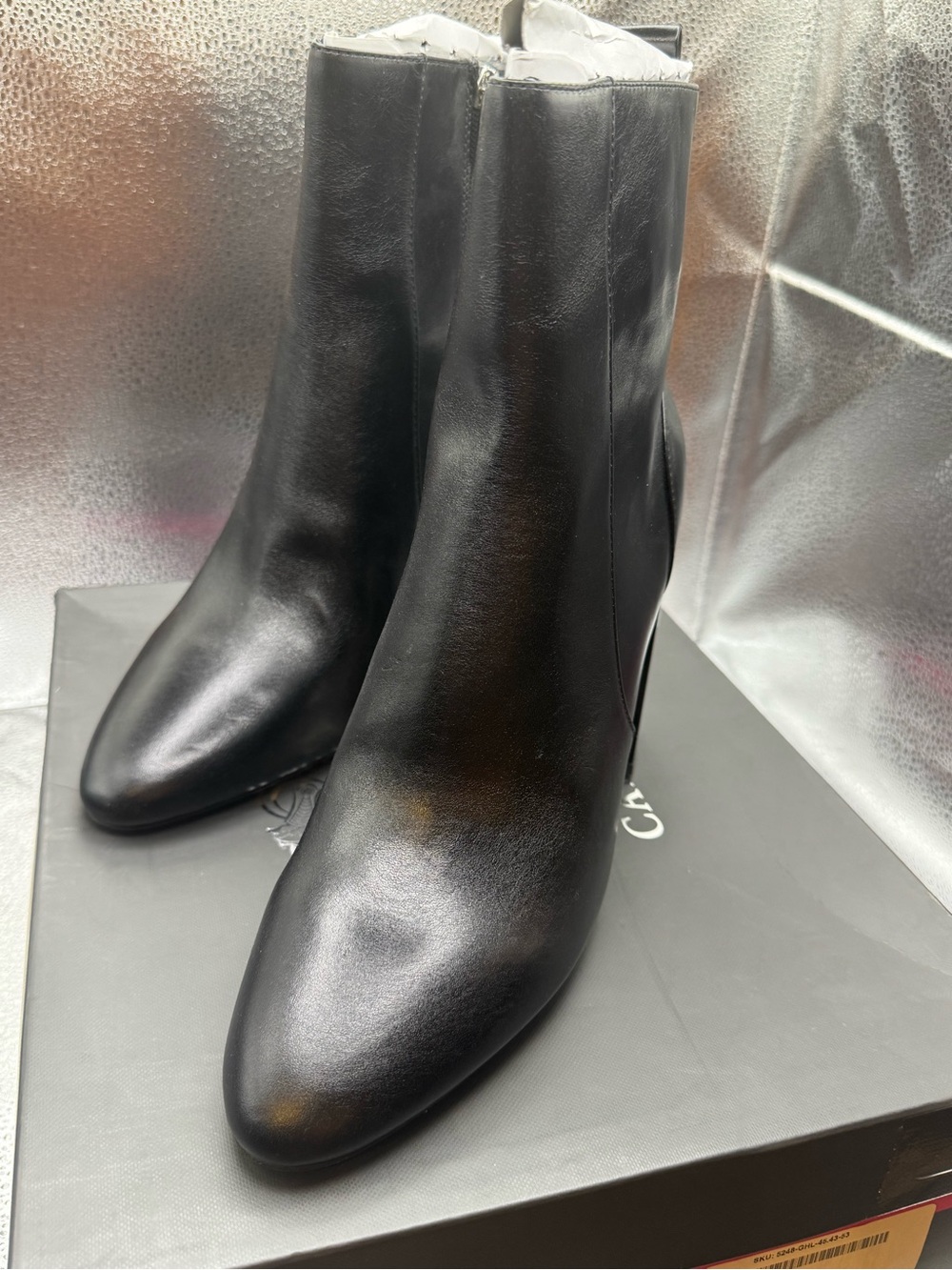 Vince Camuto Black Pointed Toe Side-Zip Ankle Booties NIB